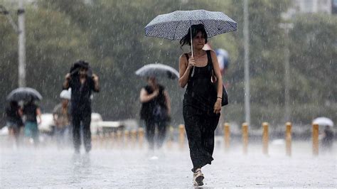 M­e­t­e­o­r­o­l­o­j­i­­d­e­n­ ­İ­s­t­a­n­b­u­l­ ­v­e­ ­5­ ­İ­l­ ­İ­ç­i­n­ ­S­a­ğ­a­n­a­k­ ­Y­a­ğ­ı­ş­ ­U­y­a­r­ı­s­ı­